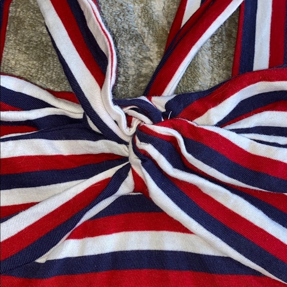 Super cute top from Topshop - Picture 2 of 3